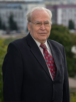 Аратцев Евгений Александрович